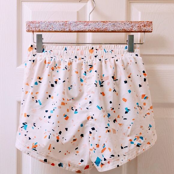 Fabletics Full Speed Mid Running Shorts - Picture 3 of 8